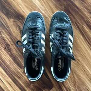 Adidas Sambas